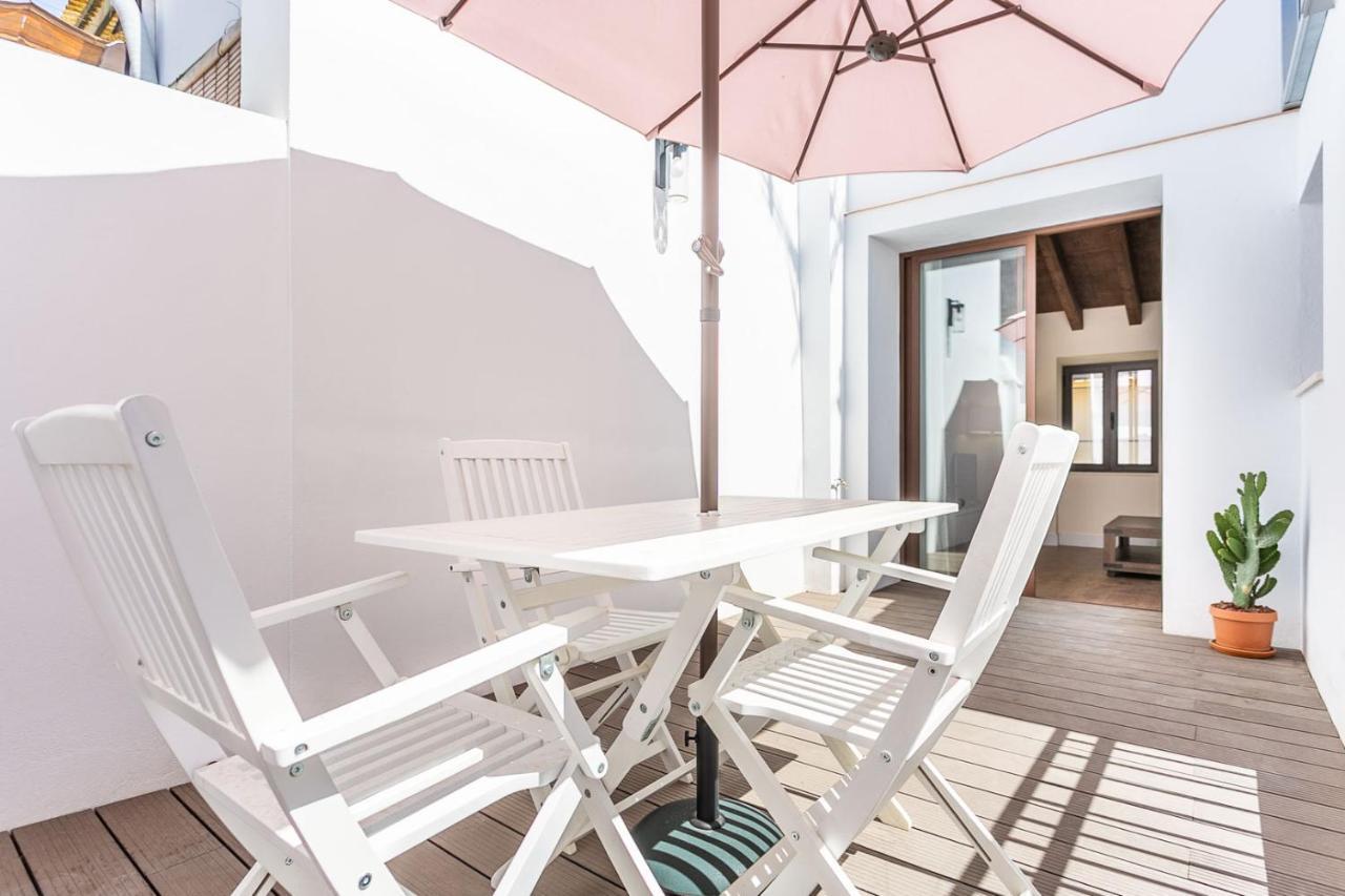 Stunning Apartment In Central Sevilla Exteriör bild