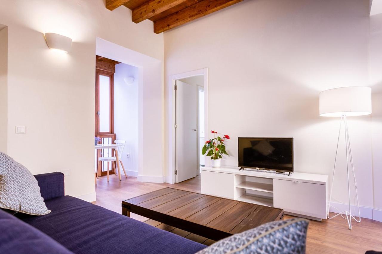 Stunning Apartment In Central Sevilla Exteriör bild