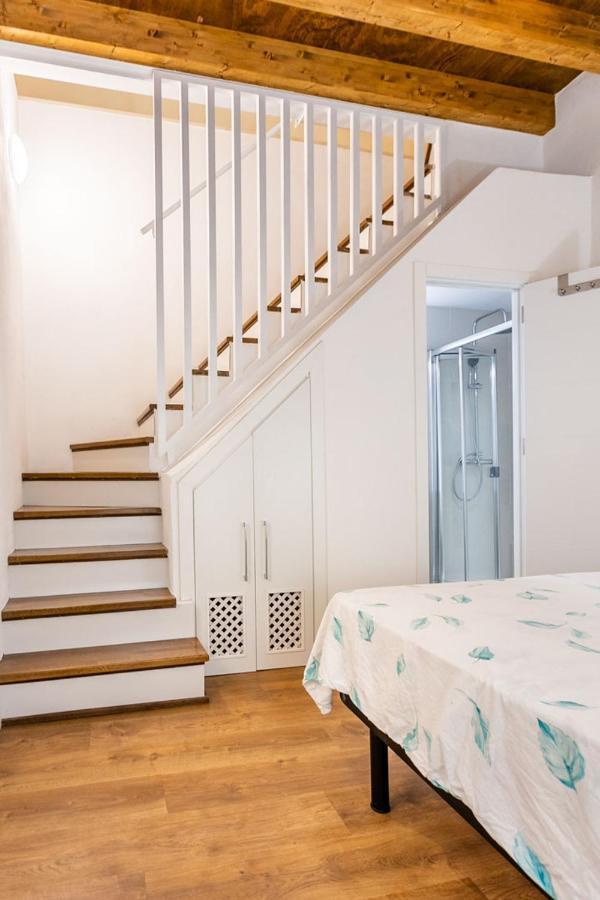 Stunning Apartment In Central Sevilla Exteriör bild